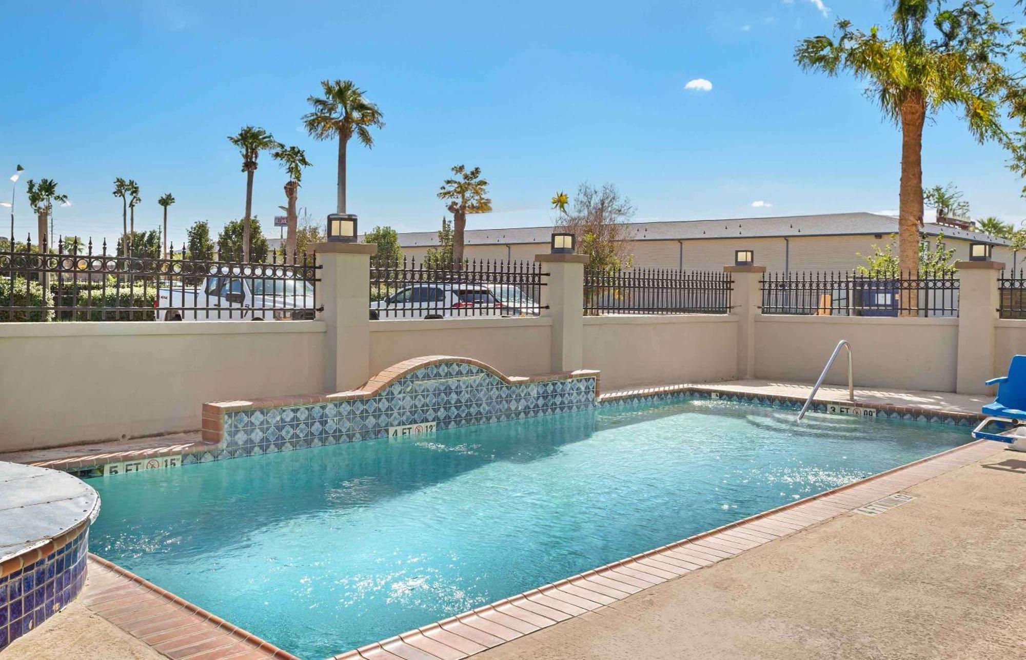 Extended Stay America Suites - Baytown Zewnętrze zdjęcie